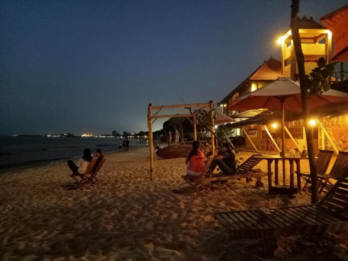 Omah Laut Bondo Jepara - By The Beach, Direct View Of The Sea, Great Base For Water Sports Margokerto Dış mekan fotoğraf