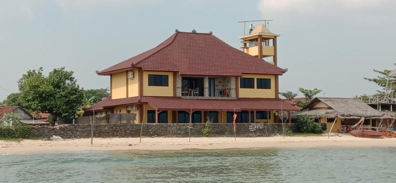 Omah Laut Bondo Jepara - By The Beach, Direct View Of The Sea, Great Base For Water Sports Margokerto Dış mekan fotoğraf
