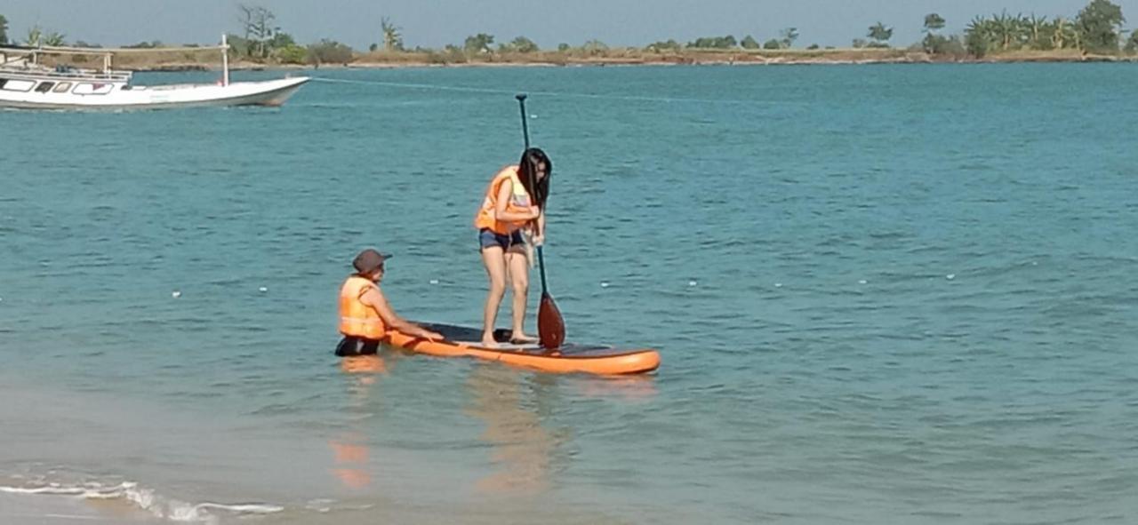 Omah Laut Bondo Jepara - By The Beach, Direct View Of The Sea, Great Base For Water Sports Margokerto Dış mekan fotoğraf