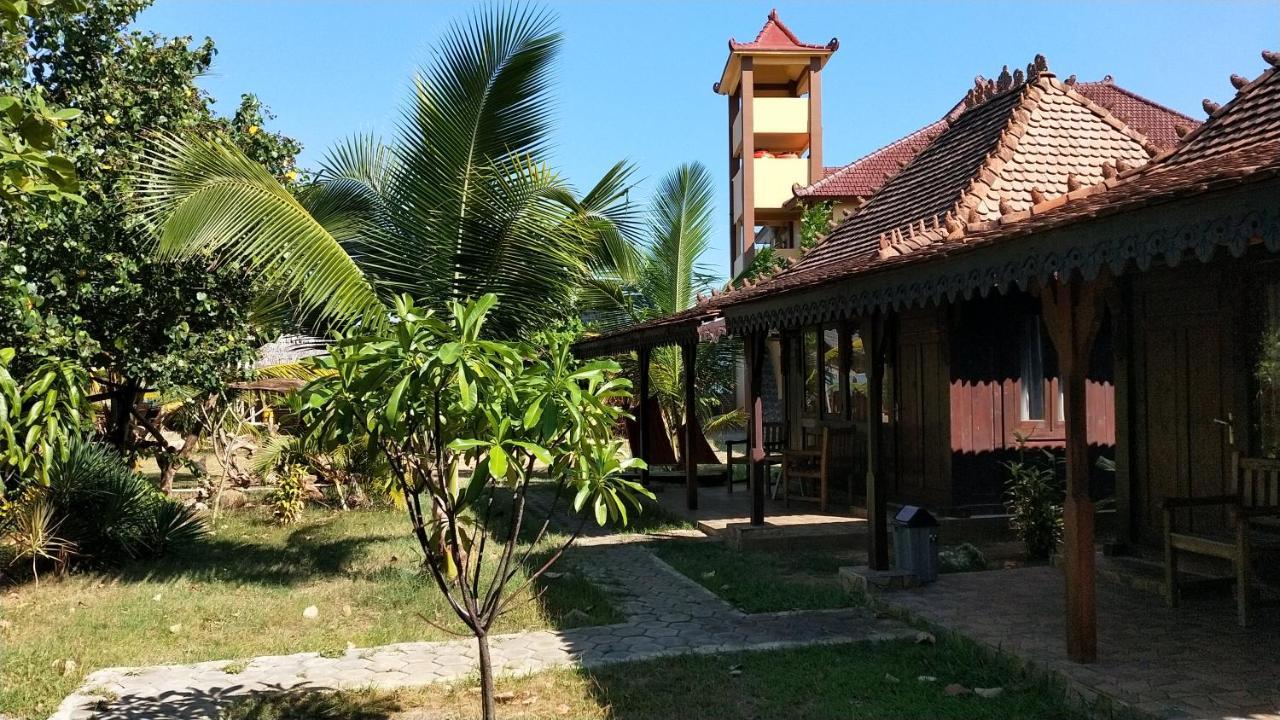 Omah Laut Bondo Jepara - By The Beach, Direct View Of The Sea, Great Base For Water Sports Margokerto Dış mekan fotoğraf